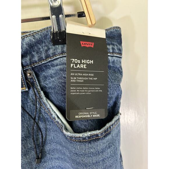 Levi's Women's 70s High Rise Flare Distressed Medium Wash Jeans Size 33 NWT - Picture 4 of 14